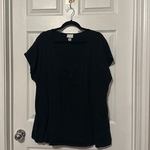 Ava & Viv 2X Black V-Neck Shirt